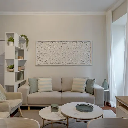Апартаменты Bairro Alto Elegant By Homing *