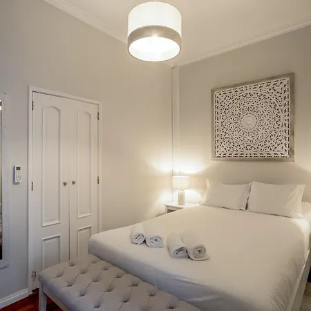 Апартаменты Bairro Alto Elegant By Homing