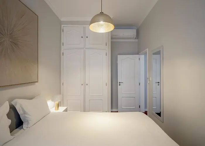 Bairro Alto Elegant By Homing דירה