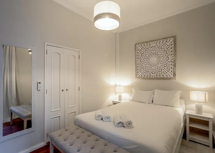 דירה Bairro Alto Elegant By Homing
