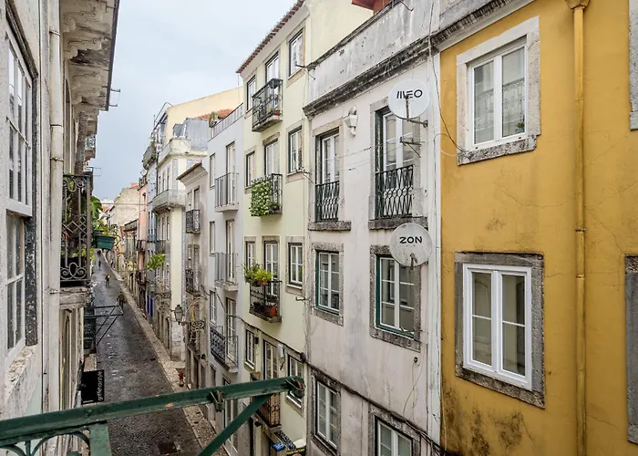 Bairro Alto Elegant By Homing דירה *