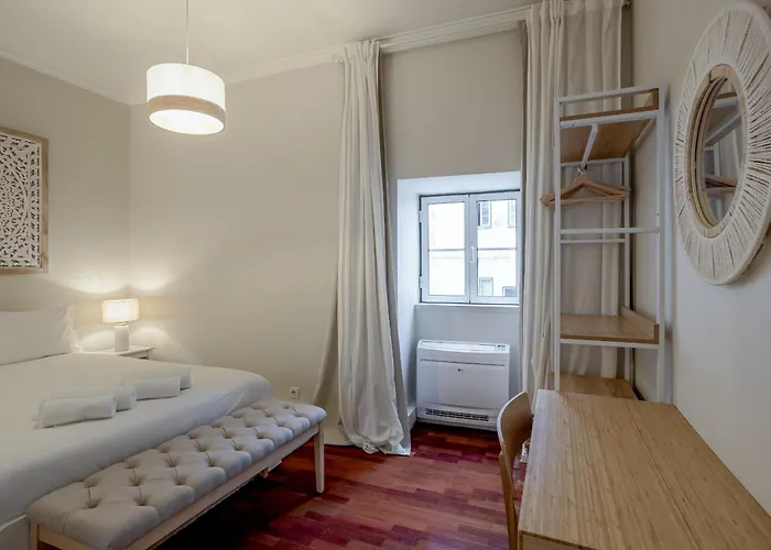 Bairro Alto Elegant By Homing דירה