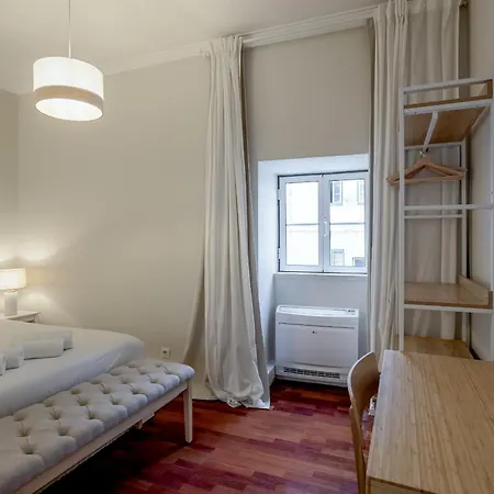 Bairro Alto Elegant By Homing דירה